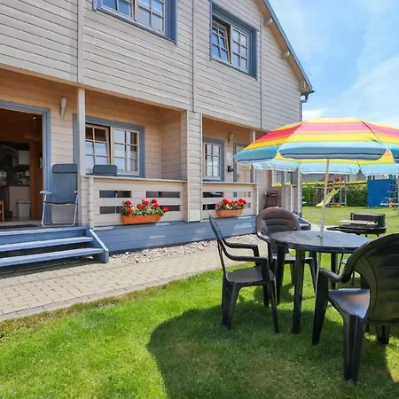 Apartment In Paprotno Mit Grill Und Garten *
